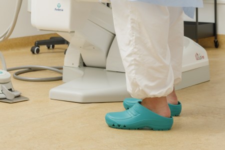 Work standing up? Tips to reduce fatigue and improve comfort